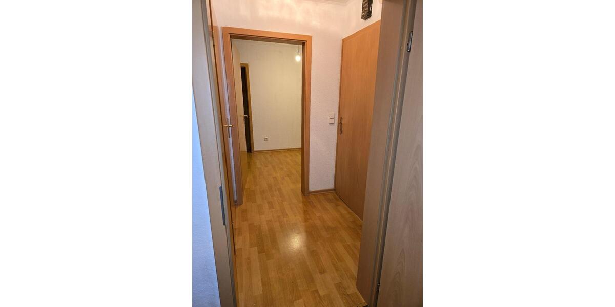 Etagenwohnung Sulzbach (Saar) - 3 Zimmer, 50 m&sup2;, 400&euro; | Angebot:26589492