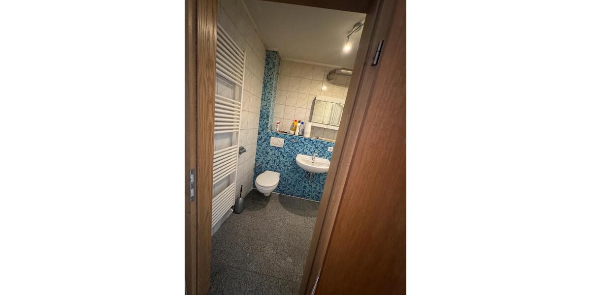 Etagenwohnung Saarbrücken - 3 Zimmer, 67 m&sup2;, 600&euro; | Angebot:25842163