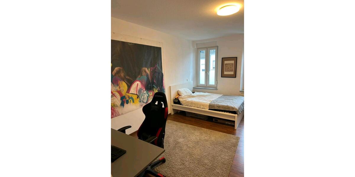 Etagenwohnung Saarlouis - 2 Zimmer, 65 m&sup2;, 600&euro; | Angebot:25893760