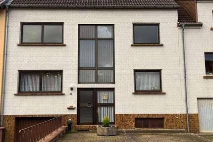 Haus Völklingen / Lauterbach Lauterbach - 6 Zimmer, 150 m&sup2;, 195.000&euro; | Angebot:25687885