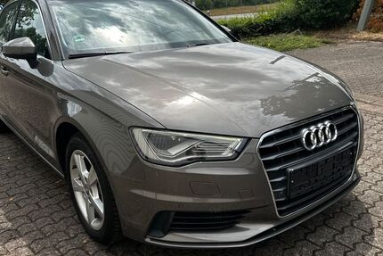 Audi A3 77.000 km 14.990 &euro; Saarlouis 66740