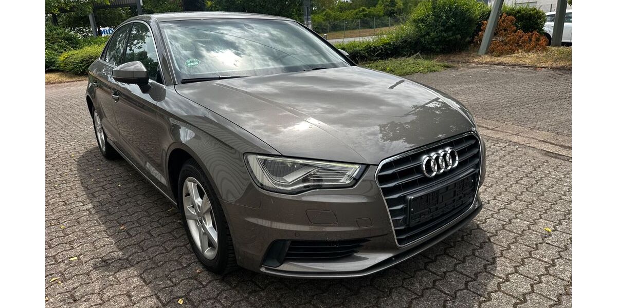 Audi A3 77.000 km 14.990 &euro; Saarlouis 66740