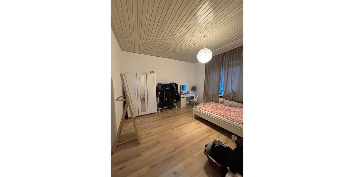 Etagenwohnung Saarbrücken St. Arnual - 1 Zimmer, 24 m&sup2;, 390&euro; | Angebot:25344001