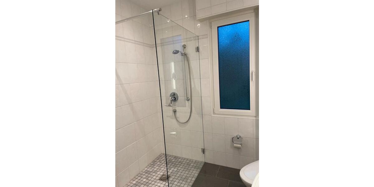 Villa Völklingen - 10 Zimmer, 252 m&sup2;, 548.000&euro; | Angebot:24673381