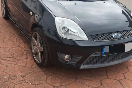 Ford Fiesta 145.000 km 6.290 &euro; Ensdorf 66806