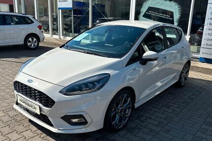 Ford Fiesta 27.800 km 16.790 &euro; Hornbach 66500