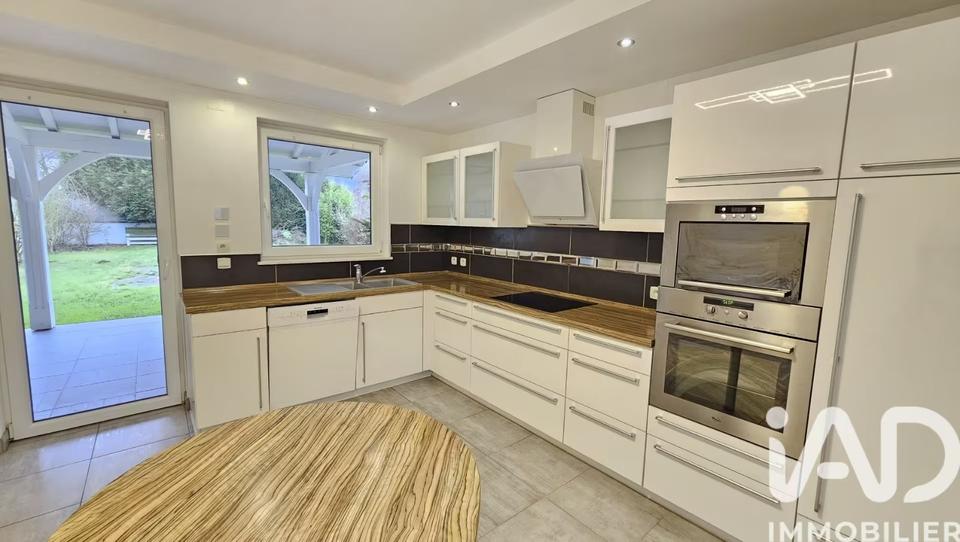 Einfamilienhaus Saarlouis - 6 Zimmer, 160 m&sup2;, 330.000&euro; | Angebot:25960150