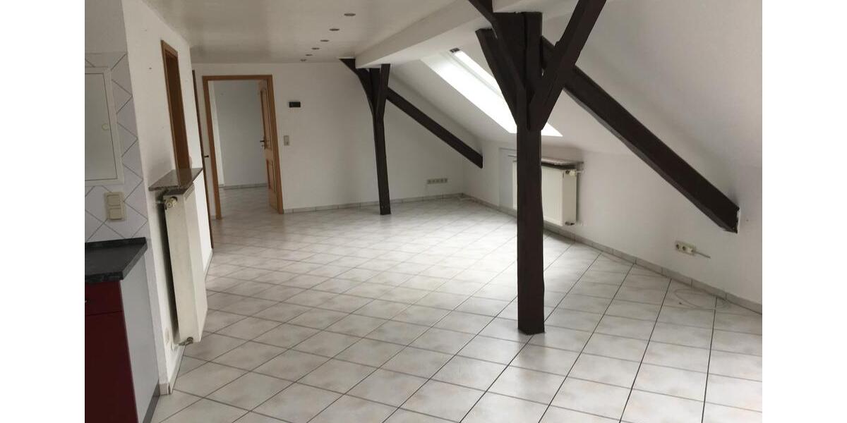 Dachgeschoßwohnung Saarbrücken St. Arnual - 2.5 Zimmer, 78 m&sup2;, 620&euro; | Angebot:25098158