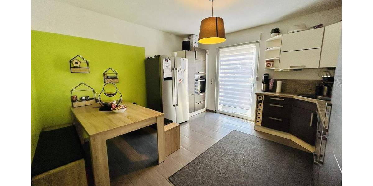 Mehrfamilienhaus, Wohnhaus Neunkirchen Innenstadt - 6 Zimmer, 130 m&sup2;, 219.000&euro; | Angebot:25779641