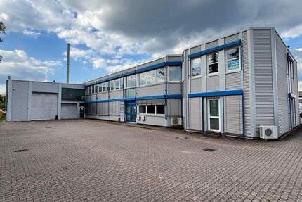 Gewerbeobjekt Saarlouis / Roden Roden - 9 Zimmer, 302 m&sup2;, 2.100&euro; | Angebot:25697924