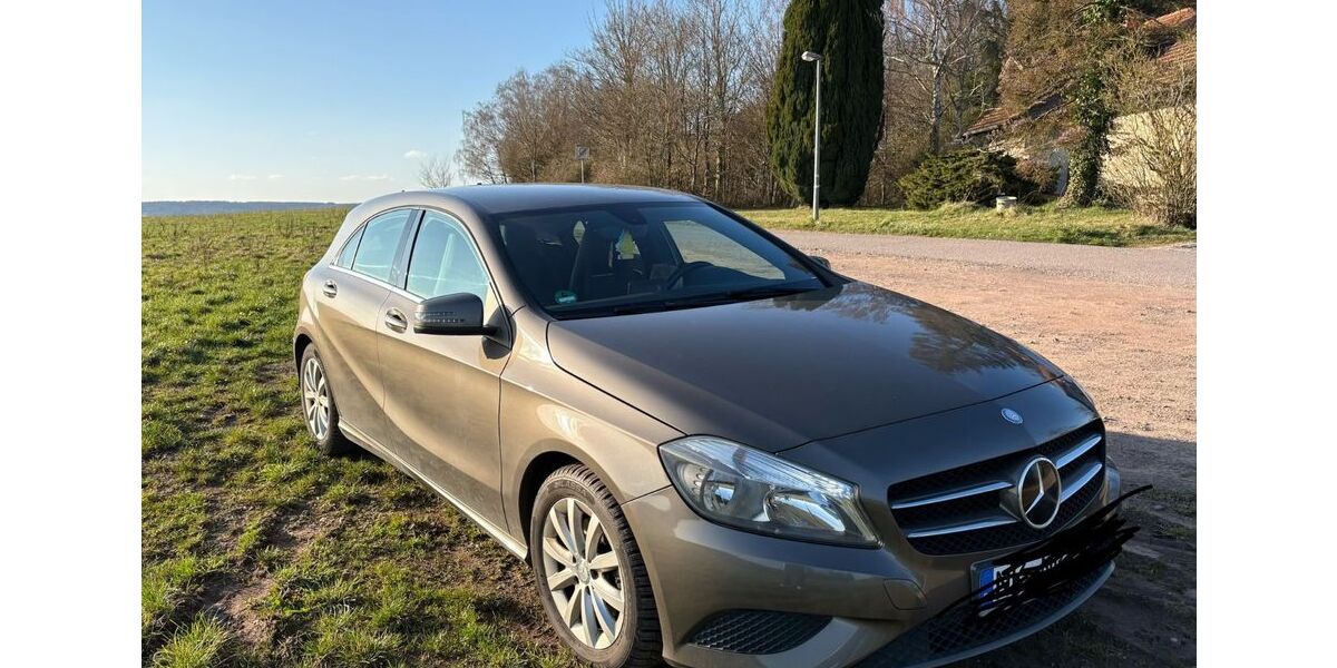 Mercedes-Benz A 180 111.200 km 8.800 &euro; Merchweiler 66589