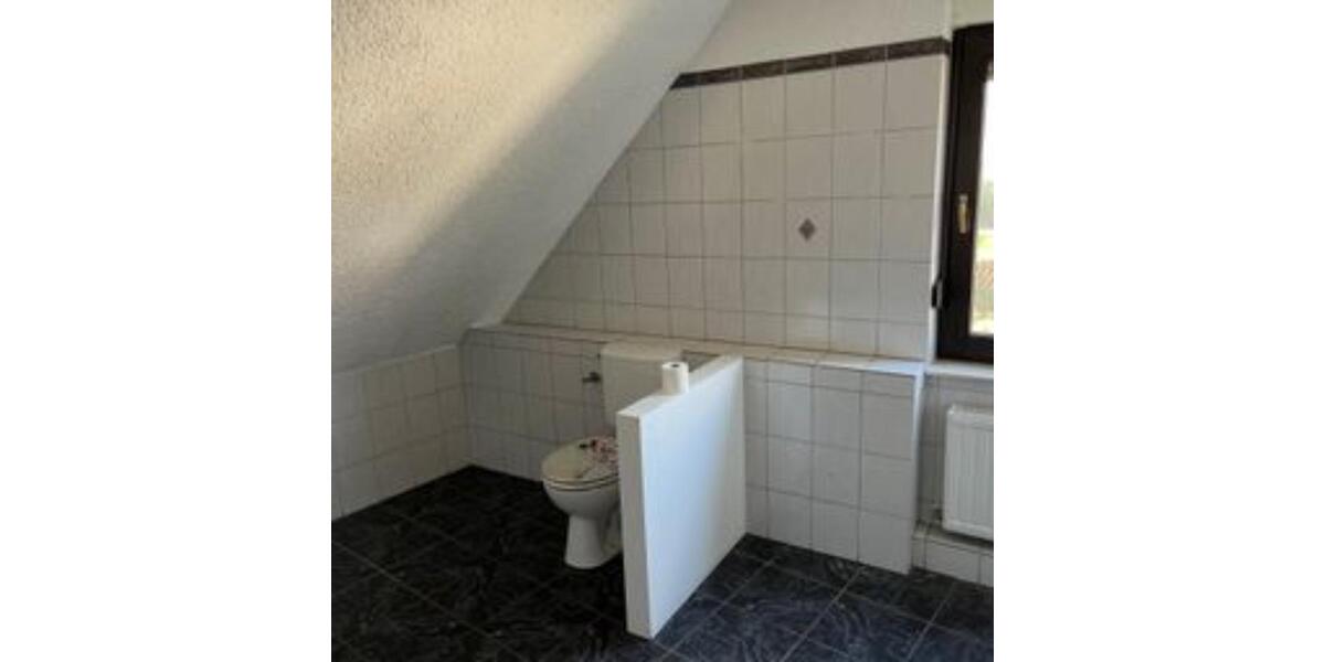 Terrassenwohnung Saarbrücken Brebach-Fechingen - 6 Zimmer, 120 m&sup2;, 215.000&euro; | Angebot:25289643