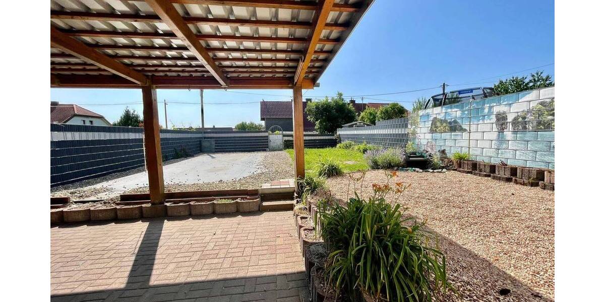 Reihenmittelhaus Überherrn Berus - 7 Zimmer, 175 m&sup2;, 140.000&euro; | Angebot:25731180