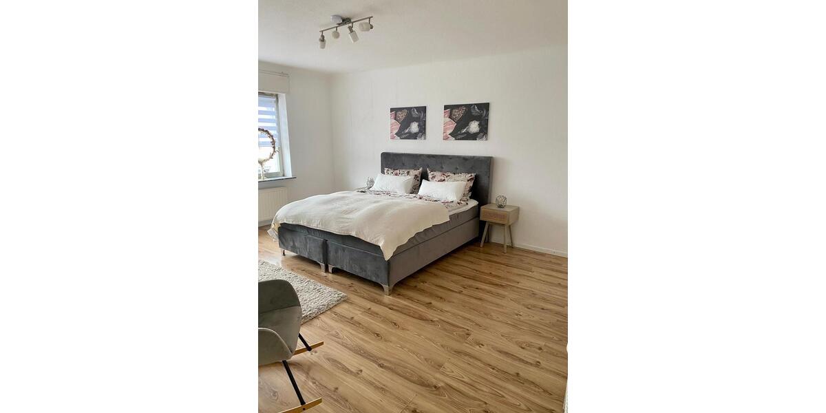 Erdgeschoßwohnung Saarlouis - 2 Zimmer, 70 m&sup2;, 700&euro; | Angebot:25893759