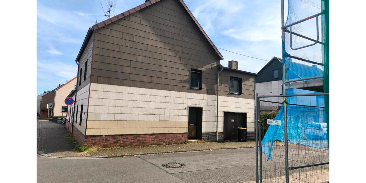 Einfamilienhaus Dillingen (Saar) - 6 Zimmer, 120 m&sup2;, 120.000&euro; | Angebot:24470013