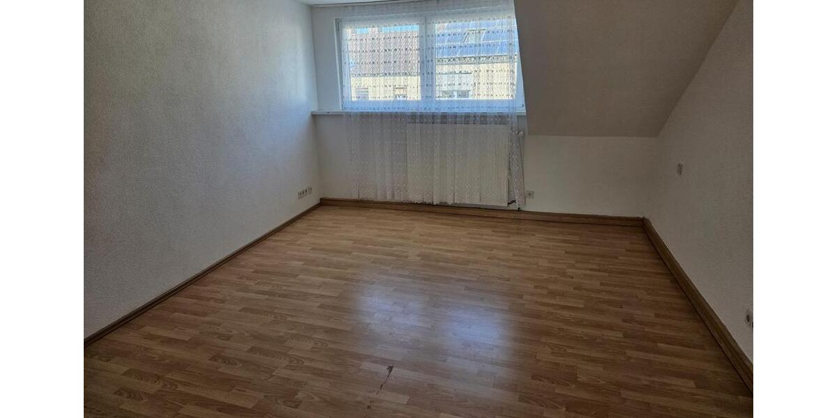 Mehrfamilienhaus, Wohnhaus Saarbrücken West - 12 Zimmer, 300 m&sup2;, 290.000&euro; | Angebot:22477805