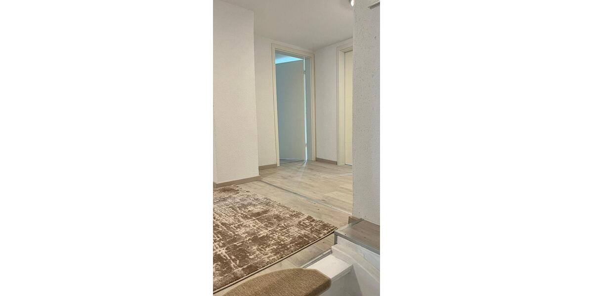 Einfamilienhaus Lebach - 10 Zimmer, 200 m&sup2;, 279.000&euro; | Angebot:22079790