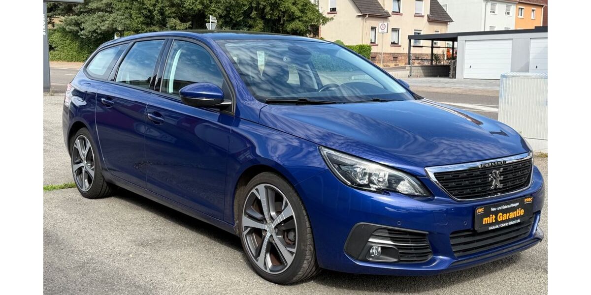 Peugeot 308 104.644 km 8.900 &euro; Völklingen 66333