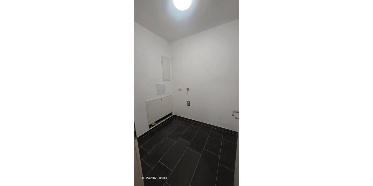Dachgeschoßwohnung Quierschied - 3 Zimmer, 125 m&sup2;, 1.100&euro; | Angebot:26492983
