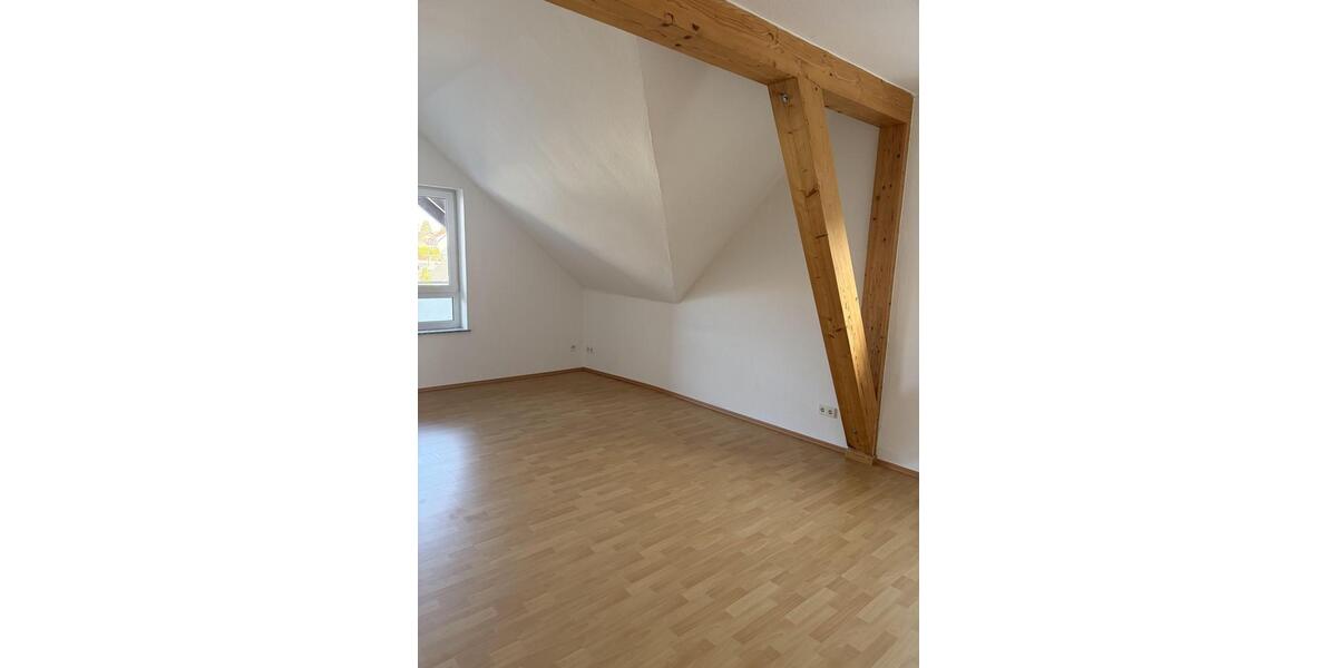 Etagenwohnung Saarbrücken Bischmisheim - 1 Zimmer, 105 m&sup2;, 750&euro; | Angebot:25436216