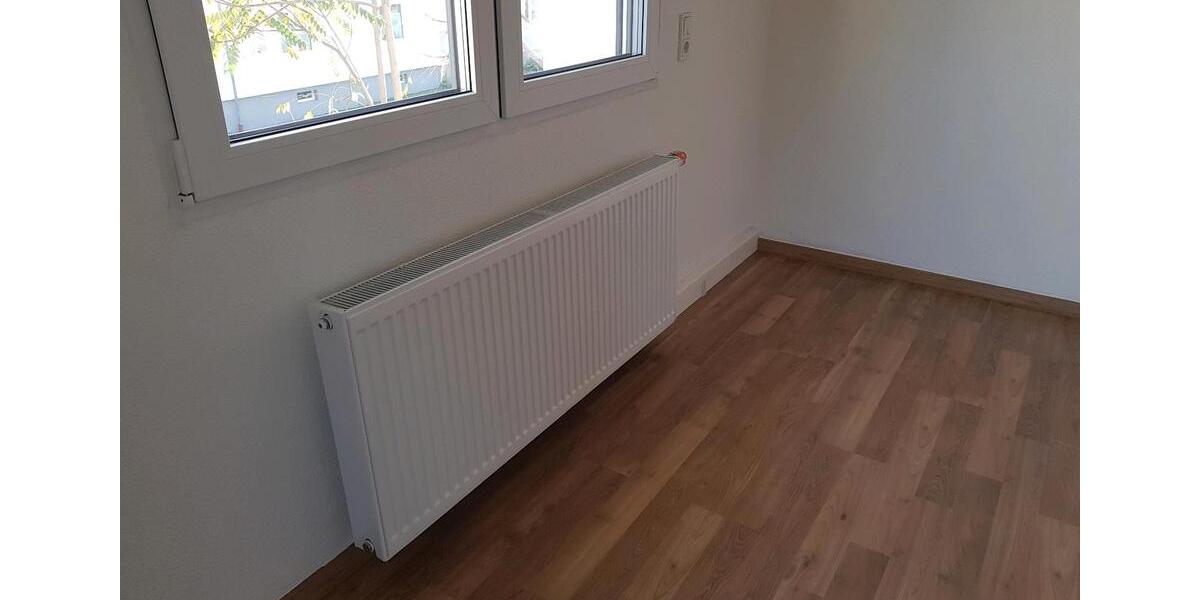 Etagenwohnung Sankt Ingbert - 3 Zimmer, 85 m&sup2;, 950&euro; | Angebot:25334785
