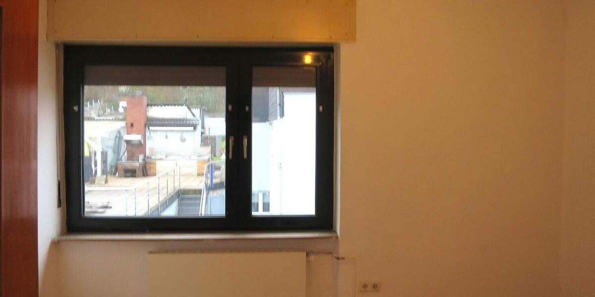 Doppelhaushälfte Sankt Ingbert St. Ingbert - 6 Zimmer, 120 m&sup2;, 170.000&euro; | Angebot:25707678