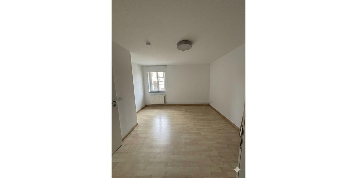 Erdgeschoßwohnung Saarlouis - 2.5 Zimmer, 85 m&sup2;, 825&euro; | Angebot:26674878