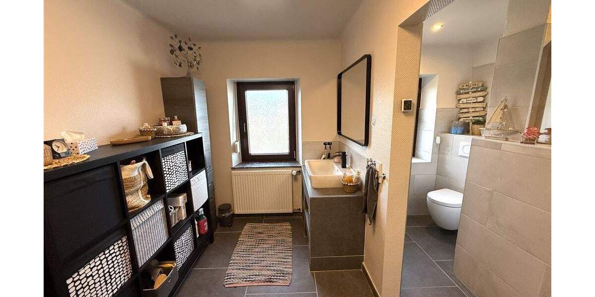 Reihenmittelhaus Eppelborn Humes - 6 Zimmer, 131 m&sup2;, 219.000&euro; | Angebot:25661324