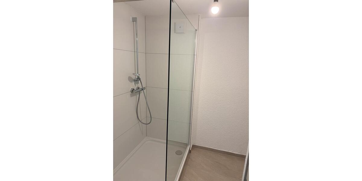 Etagenwohnung Saarbrücken Eschberg - 3 Zimmer, 70 m&sup2;, 940&euro; | Angebot:25804538