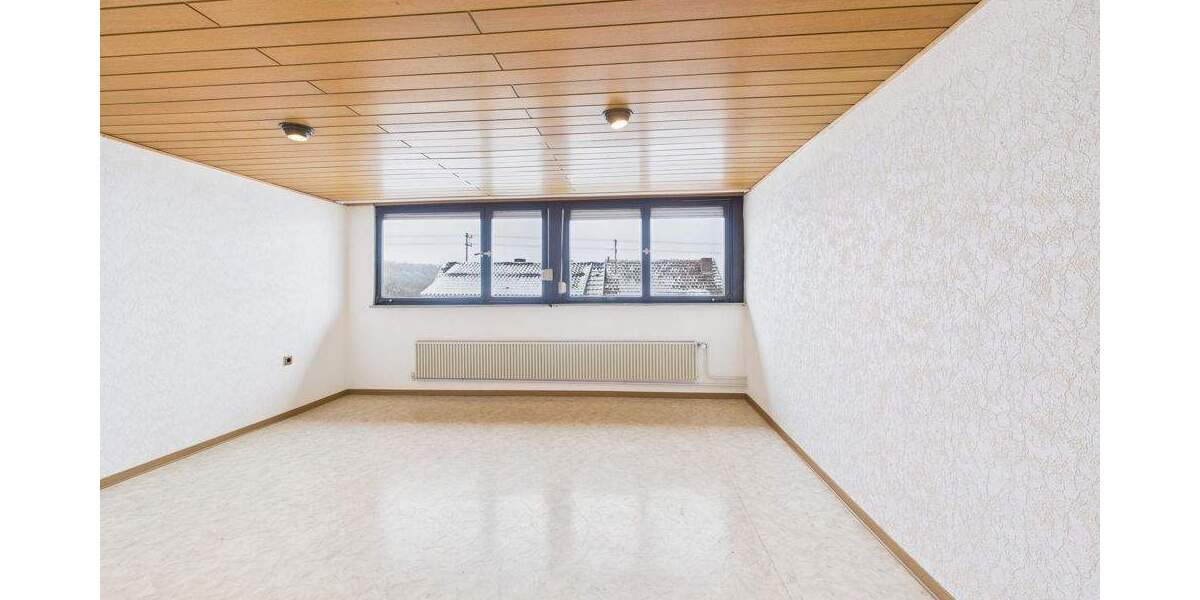 Doppelhaushälfte Saarbrücken / Altenkessel Altenkessel - 4 Zimmer, 95 m&sup2;, 158.000&euro; | Angebot:25687901