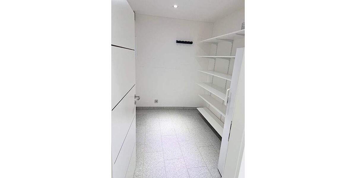 Etagenwohnung Friedrichsthal Bildstock - 5 Zimmer, 150 m&sup2;, 219.900&euro; | Angebot:25682791