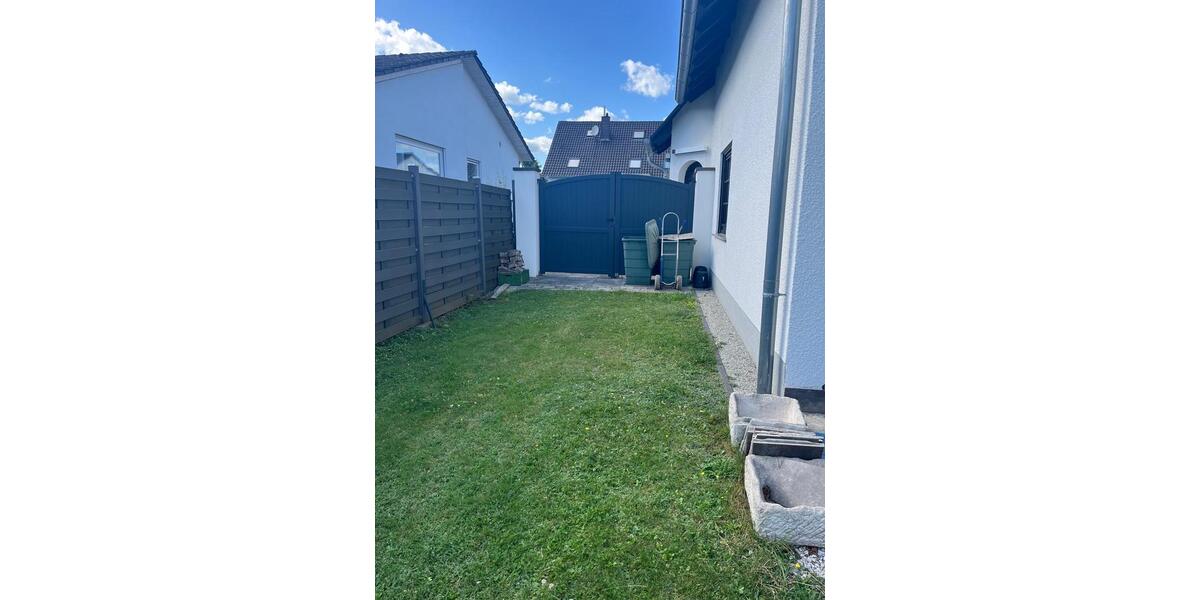 Villa Schwalbach - 8 Zimmer, 396 m&sup2;, 550.000&euro; | Angebot:27030271