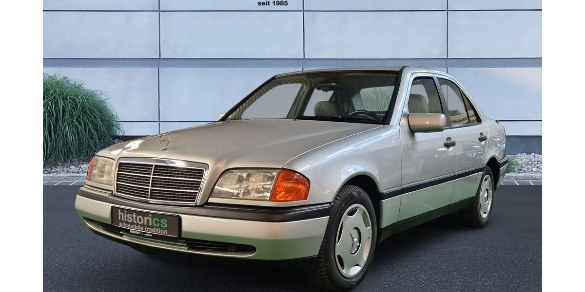 Mercedes-Benz C 180 75.000 km 7.400 &euro; Homburg 66424