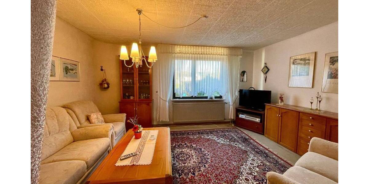 Reihenendhaus Völklingen Ludweiler - 3 Zimmer, 70 m&sup2;, 95.000&euro; | Angebot:25673587