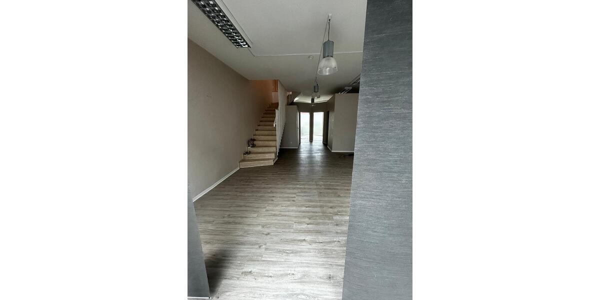 Gewerbeobjekt Schmelz - 760&euro; | Angebot:26221892