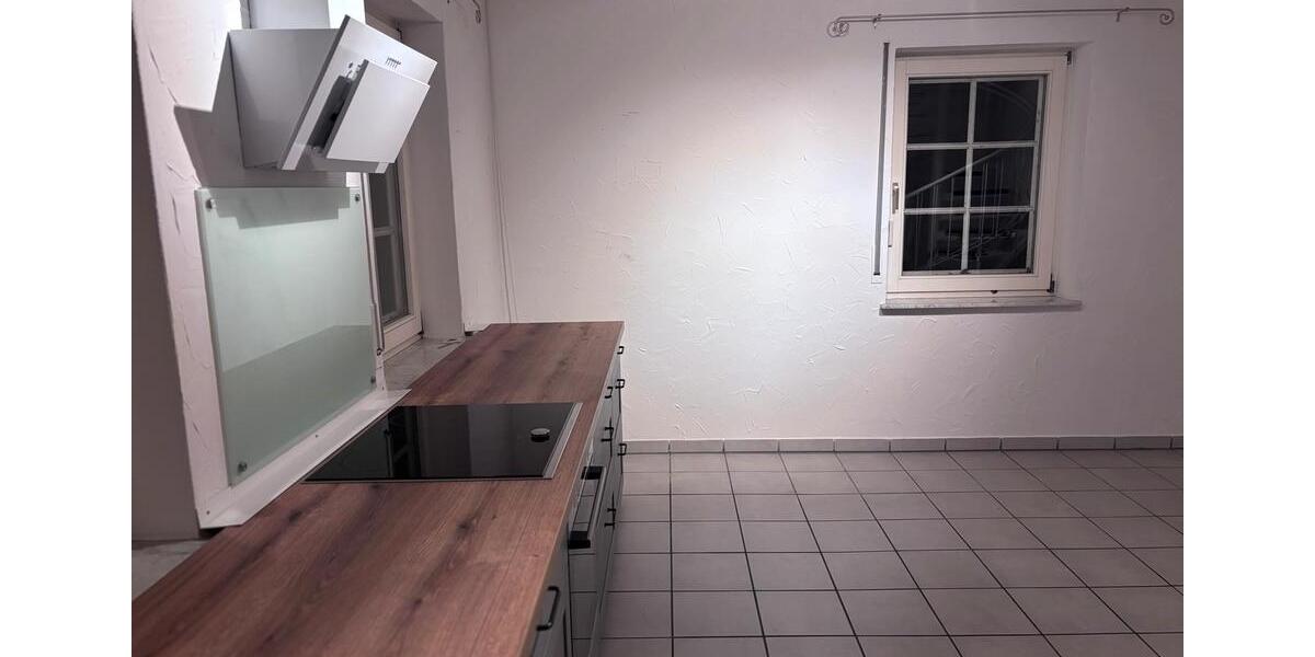 Maisonettenwohnung Saarlouis - 2 Zimmer, 84 m&sup2;, 850&euro; | Angebot:25943080