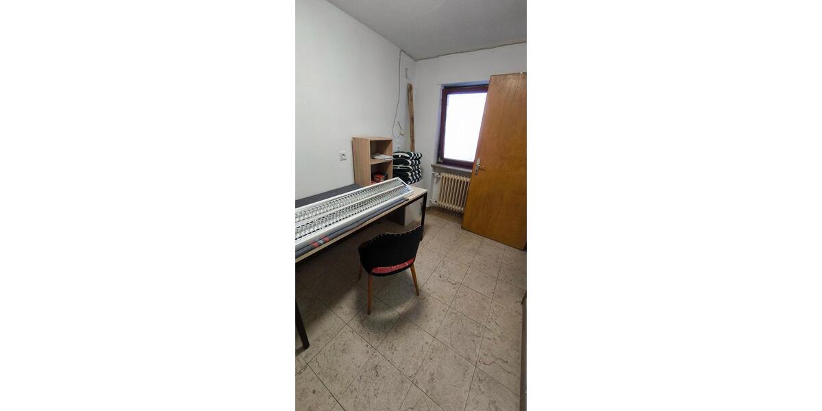 Gewerbeobjekt Quierschied - 500&euro; | Angebot:25399454