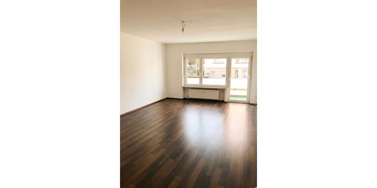 Etagenwohnung Saarbrücken Eschberg - 2 Zimmer, 78 m&sup2;, 750&euro; | Angebot:26597473