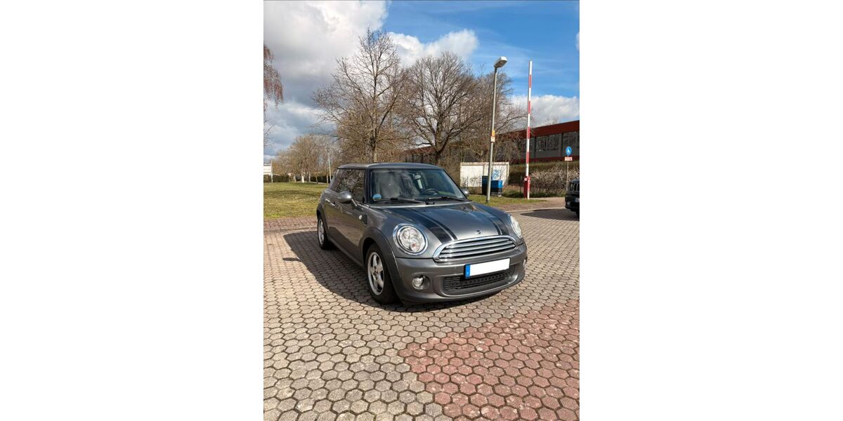 Mini ONE 159.000 km 2.699 &euro; Überherrn 66802