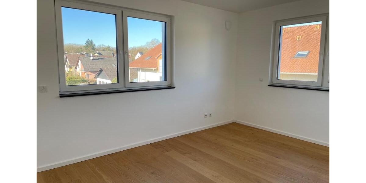 Einfamilienhaus Homburg - 3 Zimmer, 125 m&sup2;, 1.340&euro; | Angebot:25405542