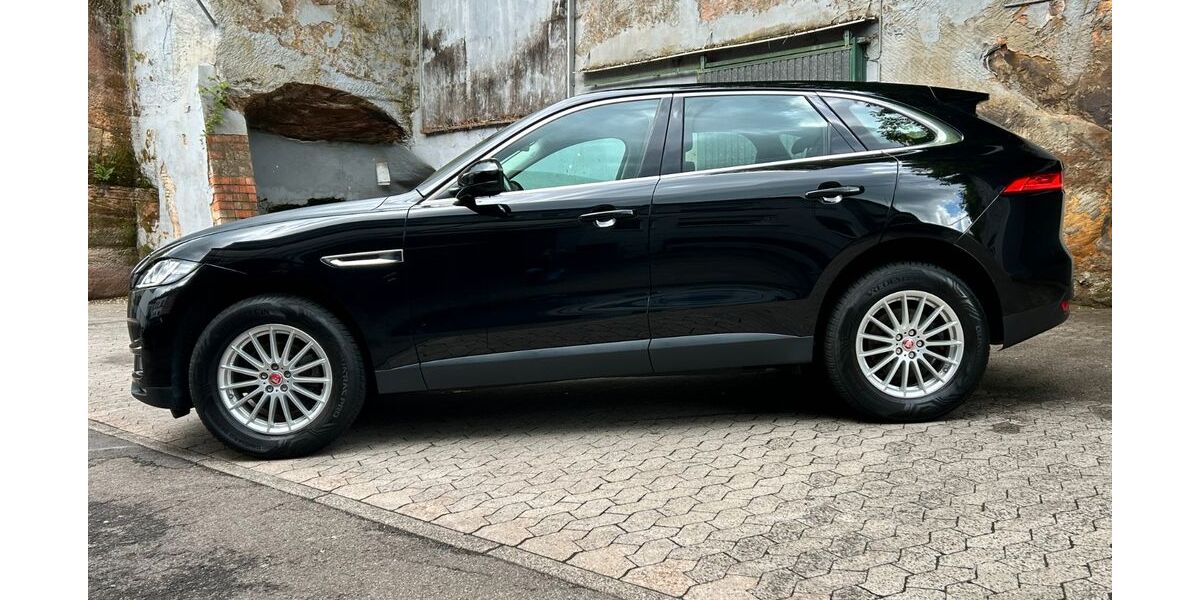 Jaguar F-Pace 143.000 km 12.500 &euro; Saarbrücken 66117