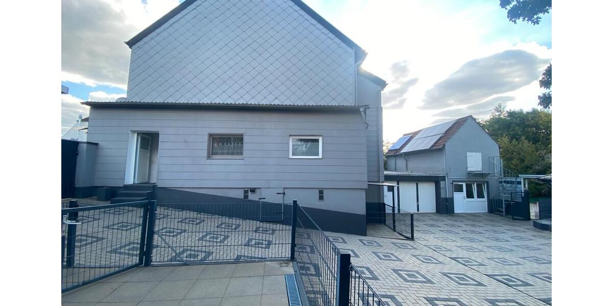 Mehrfamilienhaus, Wohnhaus Kirkel - 9 Zimmer, 189 m&sup2;, 319.000&euro; | Angebot:25811798