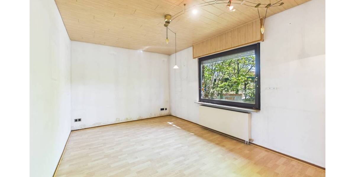 Einfamilienhaus Ottweiler / Lautenbach Lautenbach - 8 Zimmer, 174 m&sup2;, 228.000&euro; | Angebot:26514929