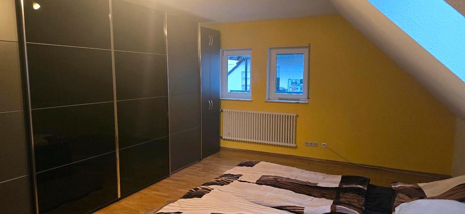 Doppelhaushälfte Nalbach - 3 Zimmer, 185 m&sup2;, 400.000&euro; | Angebot:25080212