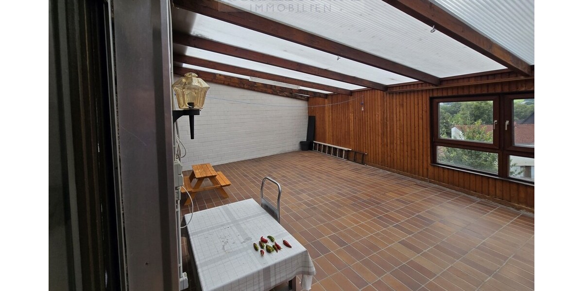 2-3 Familienhaus in Schmelz Zentrum - Zweifamilienhaus Schmelz / Bettingen Bettingen | Angebot:27010288