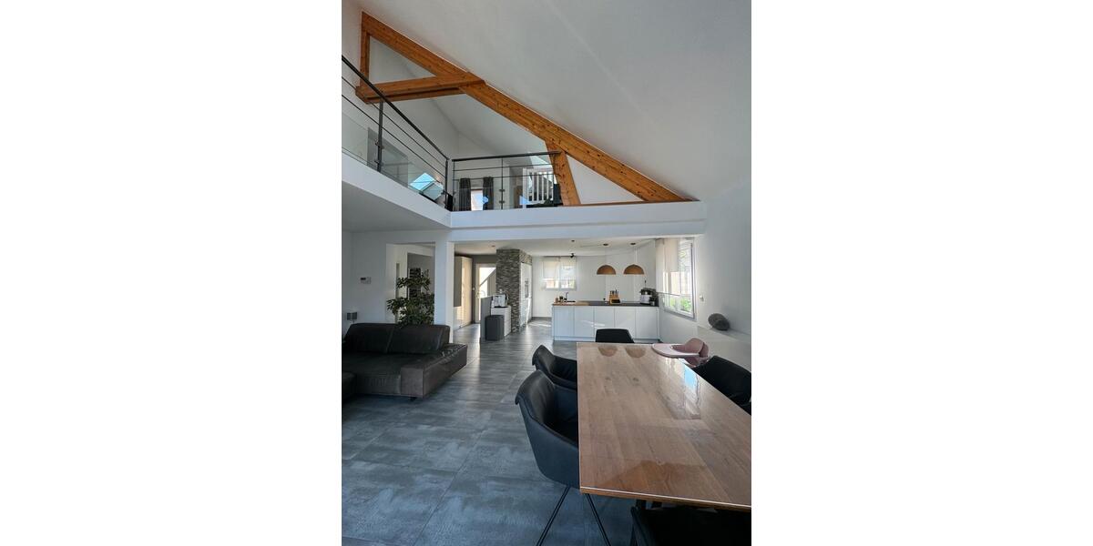 Einfamilienhaus Saarbrücken - 6 Zimmer, 150 m&sup2;, 499.000&euro; | Angebot:25656747