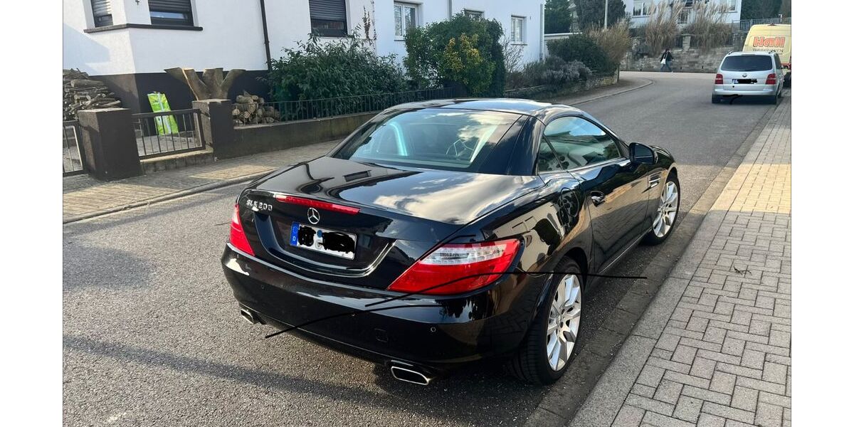 Mercedes-Benz SLK 200 170.000 km 11.500 &euro; Saarbrücken 66130