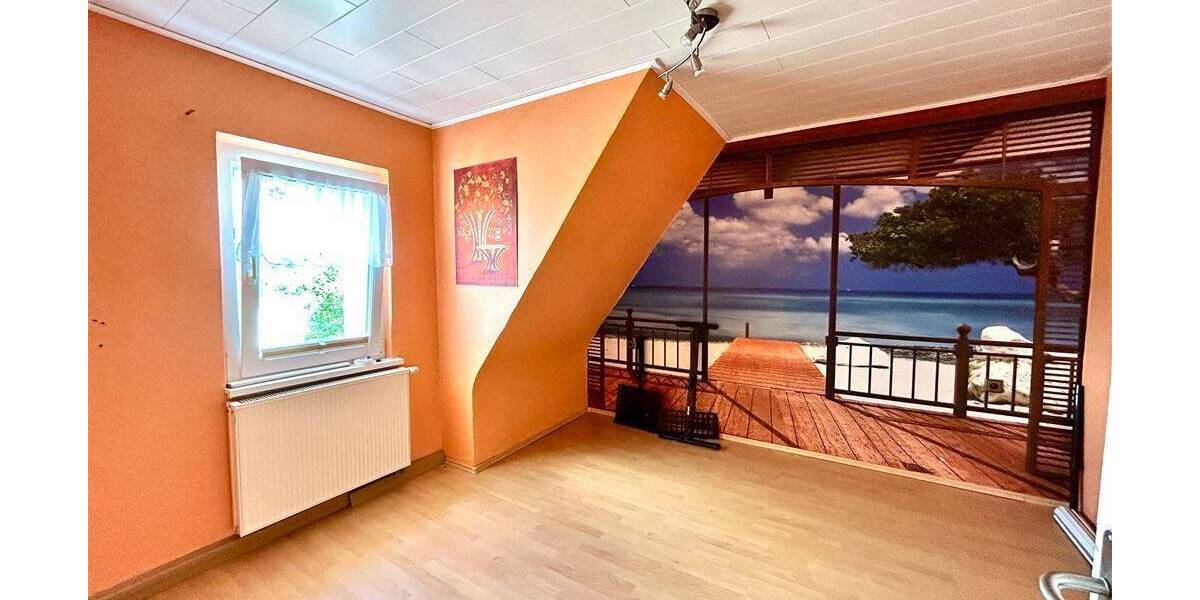 Mehrfamilienhaus, Wohnhaus Merchweiler Wemmetsweiler - 4 Zimmer, 100 m&sup2;, 193.000&euro; | Angebot:25701151