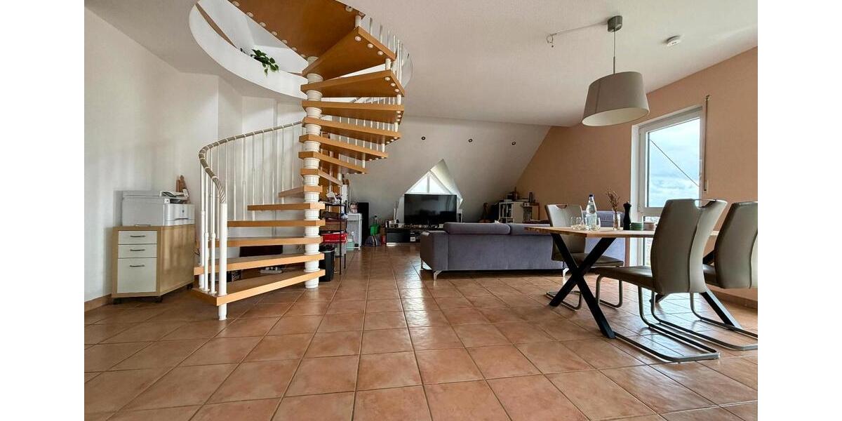 Maisonettenwohnung Püttlingen - 3.5 Zimmer, 83 m&sup2;, 215.000&euro; | Angebot:26538418