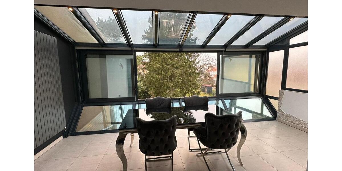 Etagenwohnung Saarbrücken - 3 Zimmer, 130 m&sup2;, 198.000&euro; | Angebot:26660096